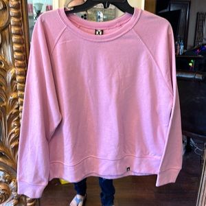CircleX Pink Sweatshirt size Medium 🤩 MC3